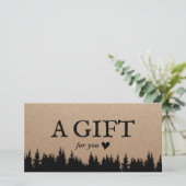 Carte Certificats cadeaux Kraft rustique Élégant Forêt (Debout devant)