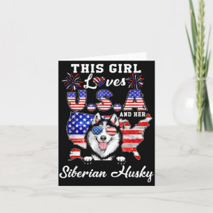Carte Cette fille aime les États-Unis et le chien du 4 j