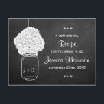 Carte Chalkboard Hydrangea Mason Jar Bridal Recett<br><div class="desc">Chalkboard Hydrangea Mason Jar Fête des mariées Recette Cartes.</div>
