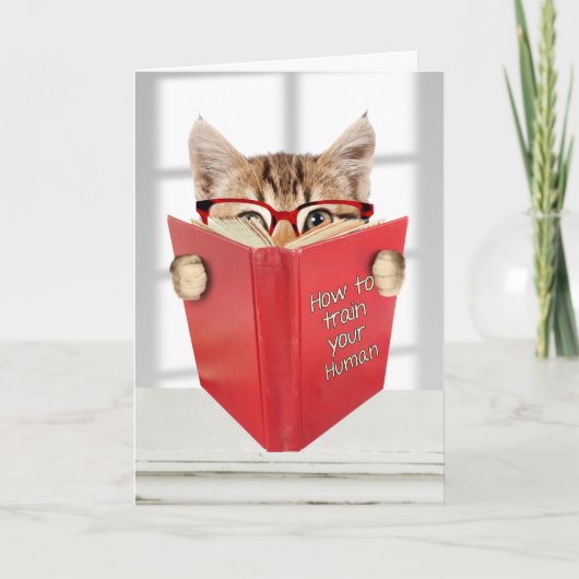 Carte Chat d'anniversaire avec lunettes et livre rouge (Devant)