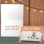 Carte Chat drôle Porter un Casquette sur un canapé Anniv<br><div class="desc">Cette couverture de carte modèle présente un drôle de chat gris et blanc assis sur un canapé blanc portant un casquette de soleil. Personnalisez le texte modèle sur la couverture et l'accueil intérieur avec votre texte, supprimez le texte ou modifiez en utilisant la conception aussi et sélectionnez une couleur, un...</div>