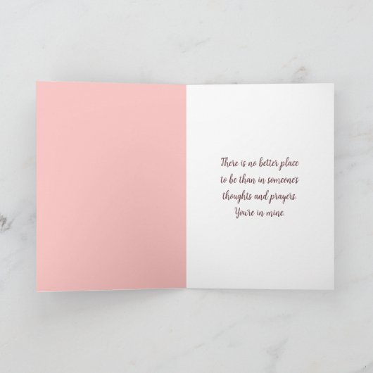 Carte Chien chiot avec fleurs pensant à vous (Intérieur)