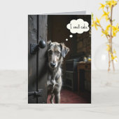 Carte Chien d'Anniversaire à la porte (Fleur jaune)