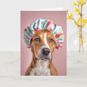 Carte Chien d'anniversaire portant un Casquette de douch (Fleur jaune)