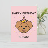 Carte Chien de caniche | Plat d'anniversaire rose et jau (Debout devant)