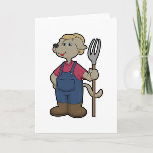 Carte Chien en fermier avec râteau et chapeau