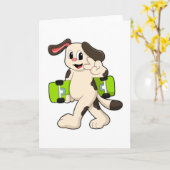 Carte Chien en tant que patineur avec planche à roulette (Fleur jaune)