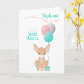 Carte Chihuahua Distances sociales Anniversaire (Fleur jaune)