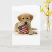 Carte Chiot et drapeau de golden retriever (Fleur jaune)