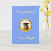 Carte Chouette sage sur fond bleu clair Félicitations (Fleur jaune)