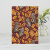 Carte Chouettes d'automne sur rouge foncé (Debout devant)