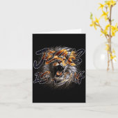 Carte Christian Jesus Is King With Striking Lion Of Juda (Fleur jaune)