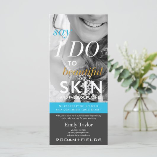 Carte Circulaire Mariage Rodan et Fields (Debout devant)