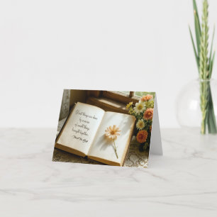Carte Citation écrite dans un vieux livre ouvert