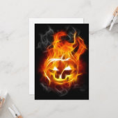 Carte Citrouille d'Halloween en feu (Devant/Arrière en situation)