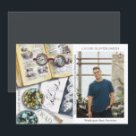 Carte Classe de fin d'études de 2022 Sciences De l'envir<br><div class="desc">Classe de graduation de 2022 Science De l'environnement Médicale Foresterie Agriculture Grad Photo Faire-part présente une aquarelle d'un milieu de travail biologiste qui comprend des lunettes, des livres, des boîtes de Pétri de laboratoire, des microbes, une pipette, des virus et plus encore. Le texte "Grad", votre qualification, votre nom, l'année...</div>