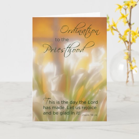 Carte Classification, lis et croix de prêtrise (Fleur jaune)