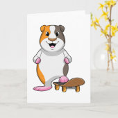 Carte Cochon d'Inde en skateur avec planche à roulettes (Fleur jaune)