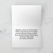 CARTE COMEDIC ALLIGATOR DIT "BIRTHDAY" JOKE (Intérieur)