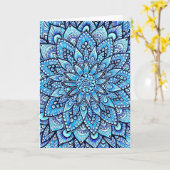 Carte Conception de mandala au crayon de couleur bleue, (Fleur jaune)