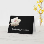 Carte Condoléances à la fleur blanche sur le noir c (Fleur jaune)