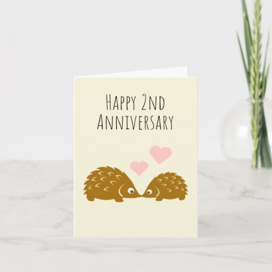Carte Couple de Hedgehog mignon - Joyeux deuxième annive (Devant)
