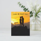 Carte Couple s'embrassant sur les rochers à Key West (Debout devant)