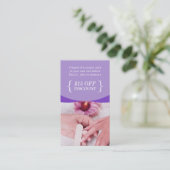 Carte Coupon Violet Floral Nail Salon SPA (Debout devant)
