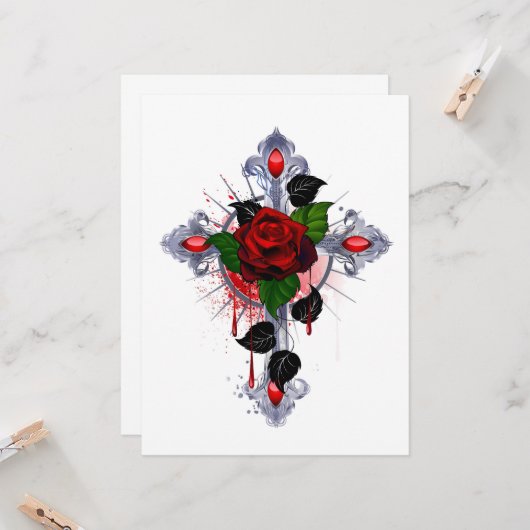 Carte Croix d'argent avec une rose rouge (Devant/Arrière en situation)