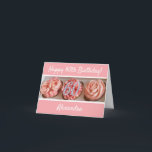 Carte Cupcake Happy 60th Birthday Card<br><div class="desc">Les gâteaux les plus doux pour ce 60e anniversaire spécial. Trois succulents cupcakes surmontés de tourbillons à crème beurrée rose et de fleurs roses, surmontés d'une parties scintillant en argent numéro 60 ! Une carte d'anniversaire sucrée et alléchante qui apportera joie et bonheur, avec ces magnifiques cupcakes. Levez un cupcake...</div>