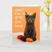 Carte Cute Grey Kitten sur Arrière - plan orange (Fleur jaune)
