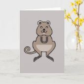 Carte Cute, heureuse faune australienne - QUOKKA - Marsu (Fleur jaune)