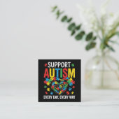Carte D'accompagnement Autism awareness (Debout devant)