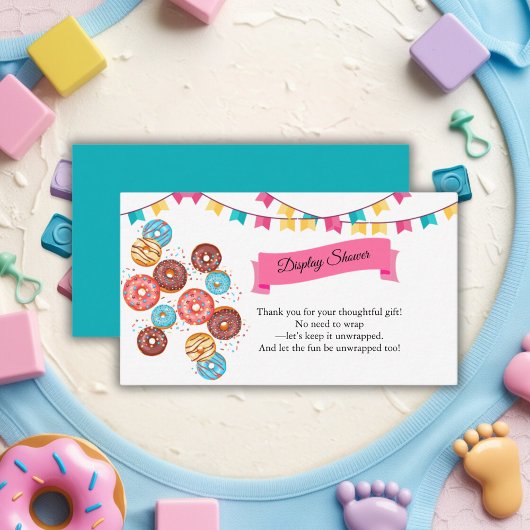 Carte D'accompagnement Baby shower moderne pour bébés Donut arroser