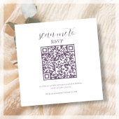 Carte D'accompagnement Blanc et pourpre | Code QR RSVP de mariage