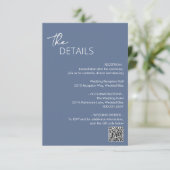 Carte D'accompagnement Bleu Dusty minimum QR Code Mariage moderne (Debout devant)