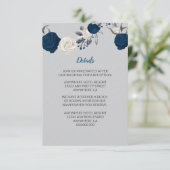 Carte D'accompagnement bleu marine fleurs blanches argent feuille gris dé (Debout devant)