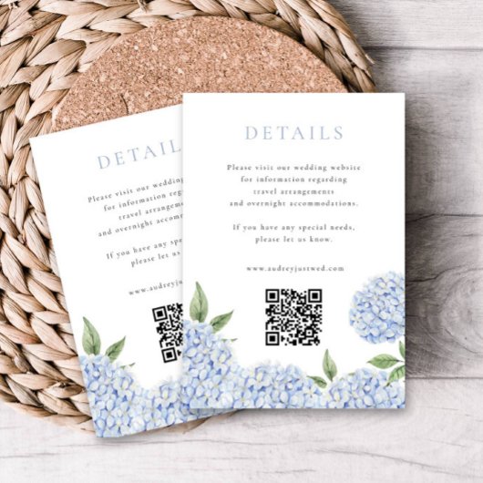Carte D'accompagnement Blue Hydrangea Détails modernes avec QR Code, Peti