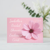 Carte D'accompagnement Blush Rose Cosmos Floral Script Enterrement de Vie (Debout devant)