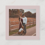 Carte D'accompagnement Boho rose Dusty Photo en ligne RSVP QR Code (Dos)