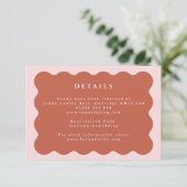 Carte D'accompagnement Boho Wavy Terracotta & Blush Mariage Détails (Debout devant)