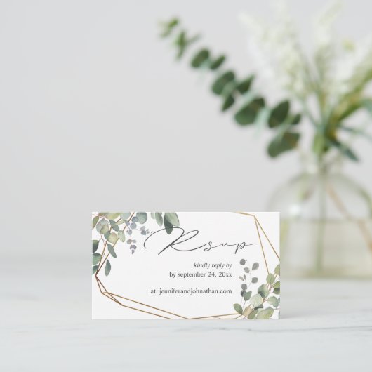 Carte D'accompagnement Budget Rustique Eucalyptus & Or 2SM Repas RSVP (Debout devant)