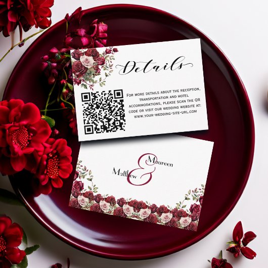 Carte D'accompagnement Burgundy Floral Script QR Code Détails du Mariage