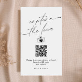 Carte D'accompagnement Capture de script moderne Le code QR d'amour