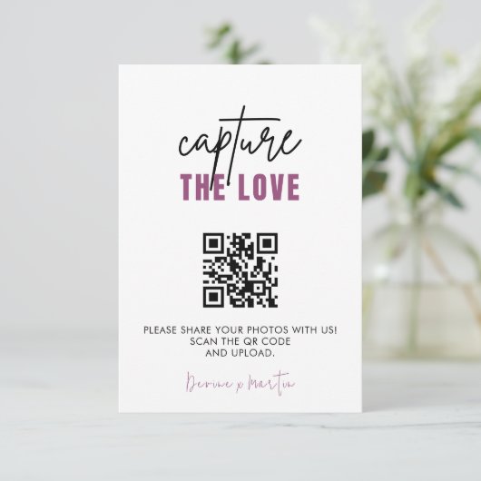 Carte D'accompagnement Capture de script moderne Le code QR d'amour (Debout devant)