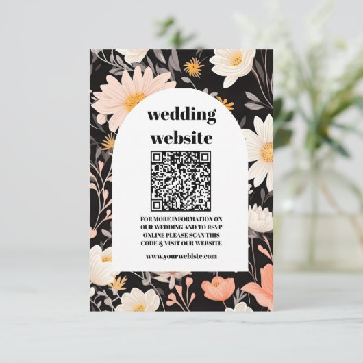 Carte D'accompagnement code qr Elegant Boho Fleur sauvage Mariage (Debout devant)