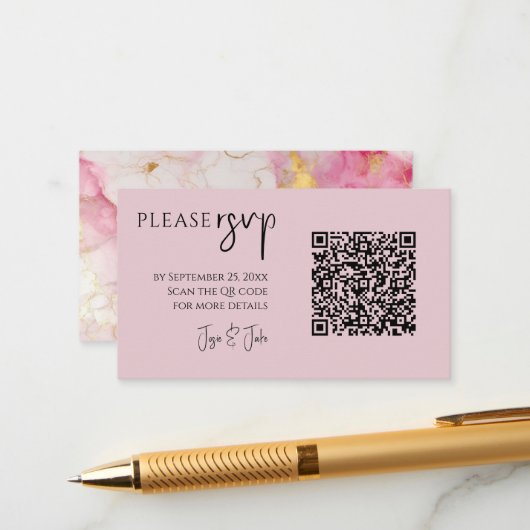 Carte D'accompagnement Code QR en marbre rose et or pour RSVP mariage (Devant/Arrière en situation)