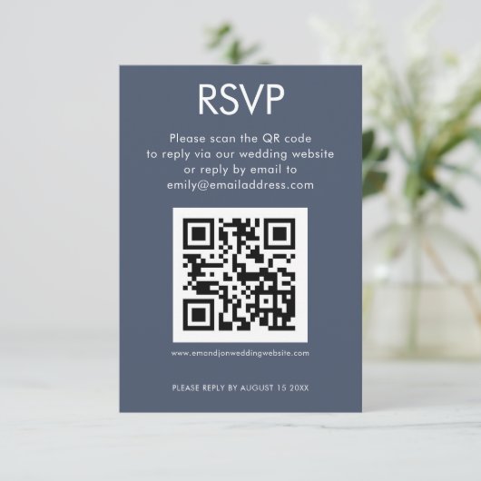 Carte D'accompagnement Code QR simple Dusty Marine Blue Wedding RSVP (Debout devant)
