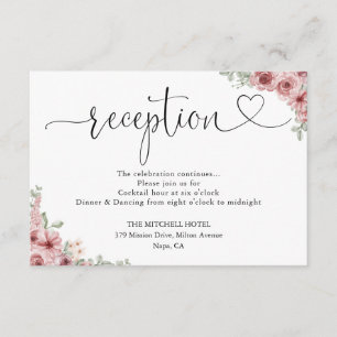 Carte D'accompagnement Cœur floral de roses Script Réception de mariage