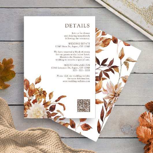 Carte D'accompagnement Détails de la floraison d'automne